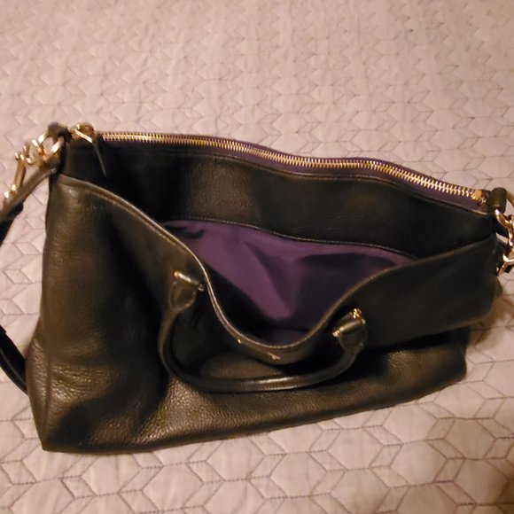 Coach Purse - Picture 4 of 9
